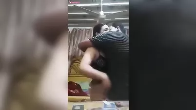 شرموطة مصرية بتتناك من عشيقها في شقة مفروشة