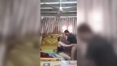 شرموطة مصرية بتتناك من عشيقها في شقة مفروشة