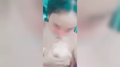 بنوتة بتصور لحبيبها نودز وتقوله عايزه اتخن