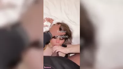 قحبة سعودية تعشق مص الزب وتمص لحبيبها