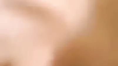 سكس عربي شاب ماسك بنت فاشخها نيك وتقطيع في بزازها