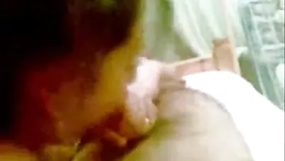 مصري واخد حماته الشرموطة الشقة وفاشها نيك