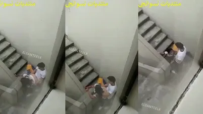 ماسك صحبته المنيوكة يصورها والبت مش عايزه تمصلو زبه - سكس مسرب