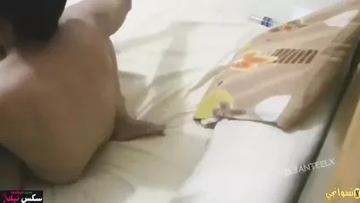 ست مصريه فرسه لبوه اوى تشرب حشيش مع جوزها ويكيفها نيك