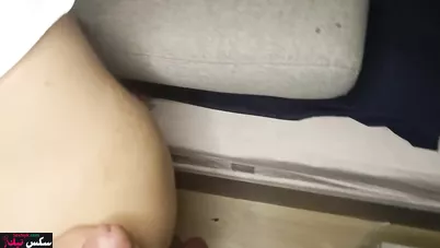 شرموطة مصرية بتتناك في شقة مفروشة من صاحب جوزها