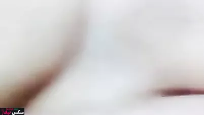 فيلم سكس حقيقي قديم لشرموطة عشيقها بيصورها وهي بتتناك