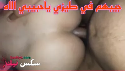 شرموطة مع عشيقها في شقته المفروشة بيوسعلها طيزها