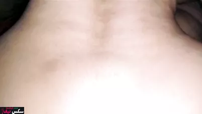 مصري بياخد صاحبه البيت ينيك مراته خلفي ويخليها تمصله