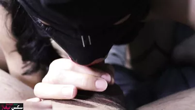 شرموطة مصرية بتمص زب جارها وتنزل فيه مص زي المحرومة