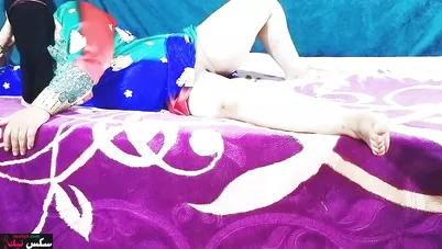 مدام سماح الشرموطة بتتناك من جارها على سرير جوزها