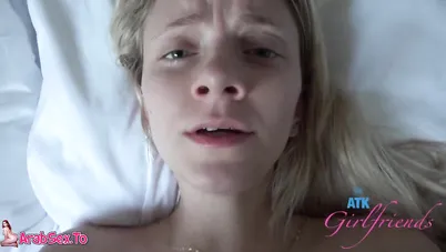 سكس رومانسي ومص الزب بقوة مع اختي