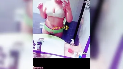 ميلف مصرية لبوة على الاخر بتتشرمط لحبيبها