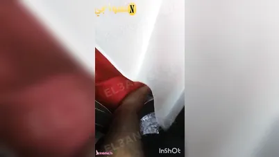 فيديو تحرش لمصري بيقفش في طيز مصرية