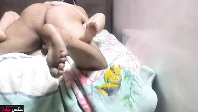 فيلم سكس من شقة دعارة لشرموطة مصرية بتتناك بجميع الاوضاع