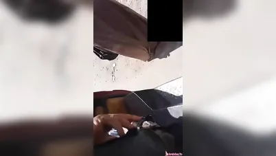 متحرش من المنصورة بيقفش طيظ ميلف في العربية