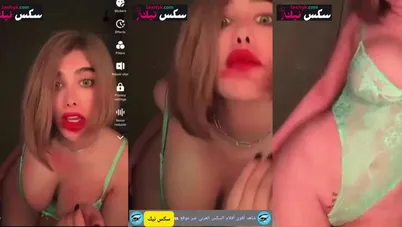انجي خوري الممحونه تستعرض وشم كسها الاحمر