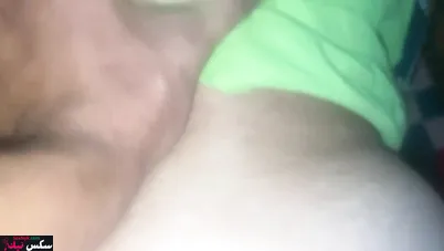 فاجرة مصرية حبيبها بيوسعلها طيزها بزبه الكبير واحلى اهات