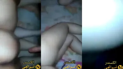 مزة عربية جارها مقلعها ومقطع كسها وطيزها