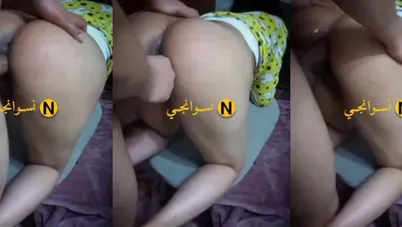 ينيك اخته السعودية الشرموطة بيده وزبه الكبير