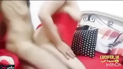 مزة خليجية جسمها اخر جمدان اخو جوزها مقطع طيزها