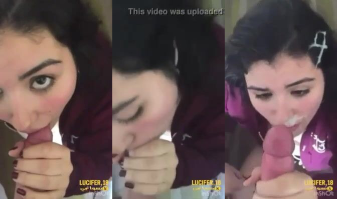 سعودي تمص زب عشيقها ويجيبهم على وجهها