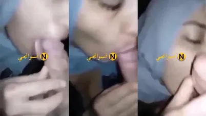 مصرية محجبة بتعشق مص صاحب جوزها وبيفضحها