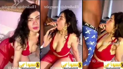 عربية شرموطة بتمص زب جارها في اللايف