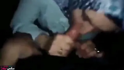 قحبة عراقية جسمها نار بتمص الزب وتمتع الشاب - سكس عراقي