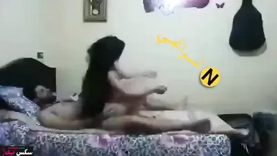 نيج عراقية على السرير صوتها جايب اخر الشارع