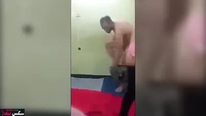 مصرية جامدة بتمص الزب وتتناك على الواقف