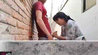 ممحونة مغربية تمص زب اخوها وتتناك خلفي