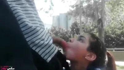 قحبة مغربية محترفة في مص الزب تمص لصديقها