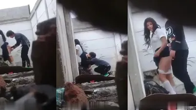 طالبة صديقها يلحس طيزها وينيكها خلفي في المدرسة