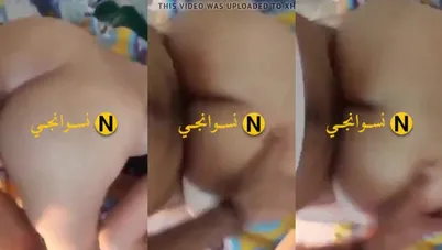 شرموطة مصرية الزبون بيفشخ طيزها ويجيبهم عليها
