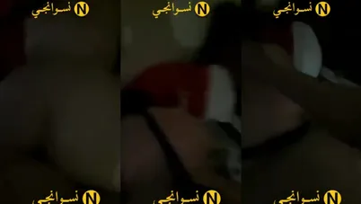 تسريب فيديو لشرموطة مغربية مع جارها بصوت واضح