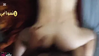 شرموطة مثيرة حبيبها بيفشخ طيزها خلفي عنيف