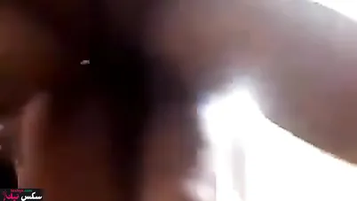 مصرية طيزها مربربة بتتناك خلفي وصوتها يهيج