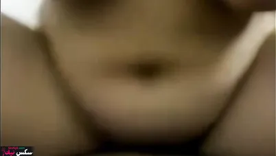 احلى بزاز بلدي ملبن وركوب على الزب من شرموطة ملبن