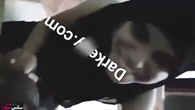 خاينه عراقية بتروح للشاب بيته ويشبعها نيك شرس بكل الاوضاع