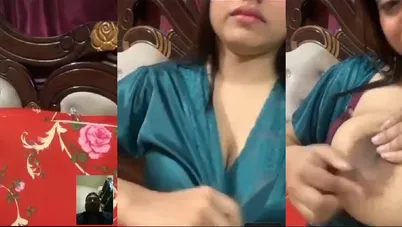 نودز جزائرية بزازها متفجرة وجسمها مولع بتمتعك