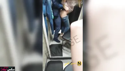 سكس بنت كسها بيلمع بيبلع الزب بتتناك ع الواقف