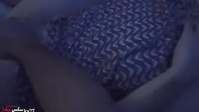 نيك على السرير بكل الاوضاع لقحبة خليجي بجسم رائع