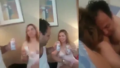 سهره شرب ونيك مع شرموطة عربية فاجرة