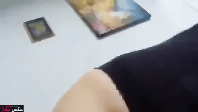 عربية ممحونه بزازها جبارة تركب الزب وتتنطط