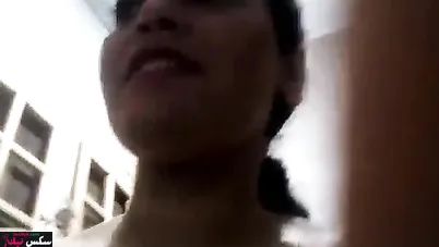 فلاحة بتصور نيكها مبسوطة وبتوثق فشخها