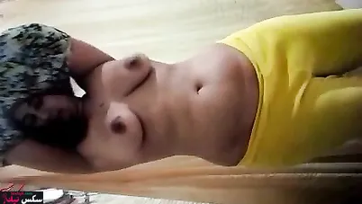 نودز مسرب حصري لشرموطة جامدة لابسة اصفر