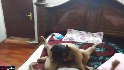 سكس في بيت دعاره مصري مسرب حقيقي