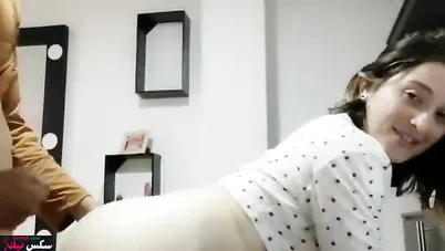 سكس مراهقة بطل بتتناك من جارها
