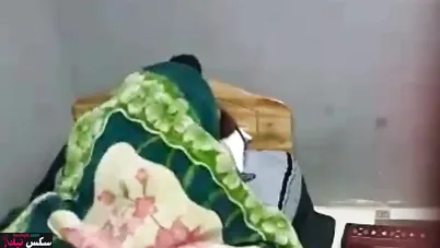 فشخ شرموطة في بيت دعارة سكس مصري مسرب