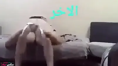 مصرية بتتناك من صاحب جوزها واحلى ركوب على الزب